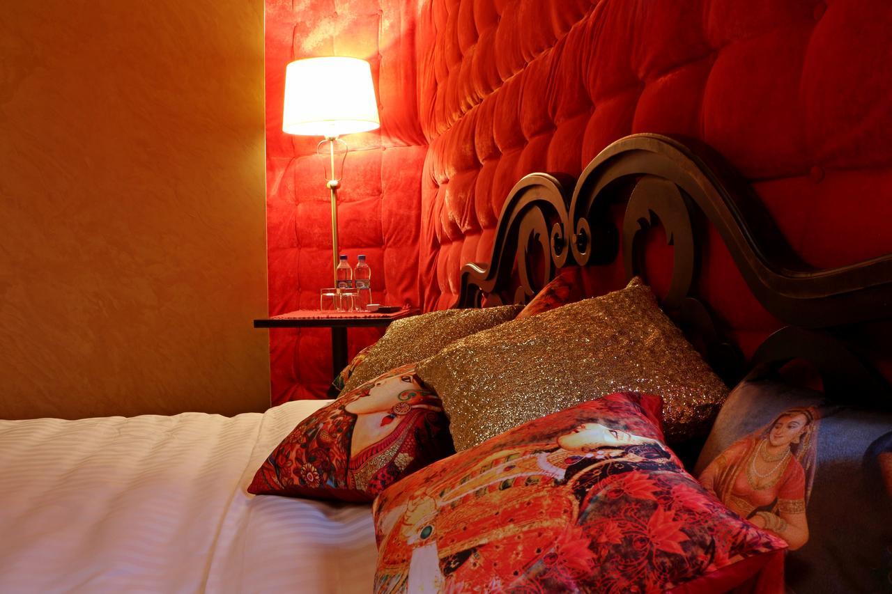 India Palace Hotel Harkiv Dış mekan fotoğraf