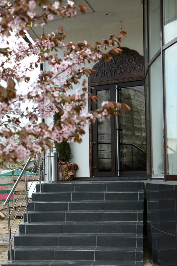 India Palace Hotel Harkiv Dış mekan fotoğraf