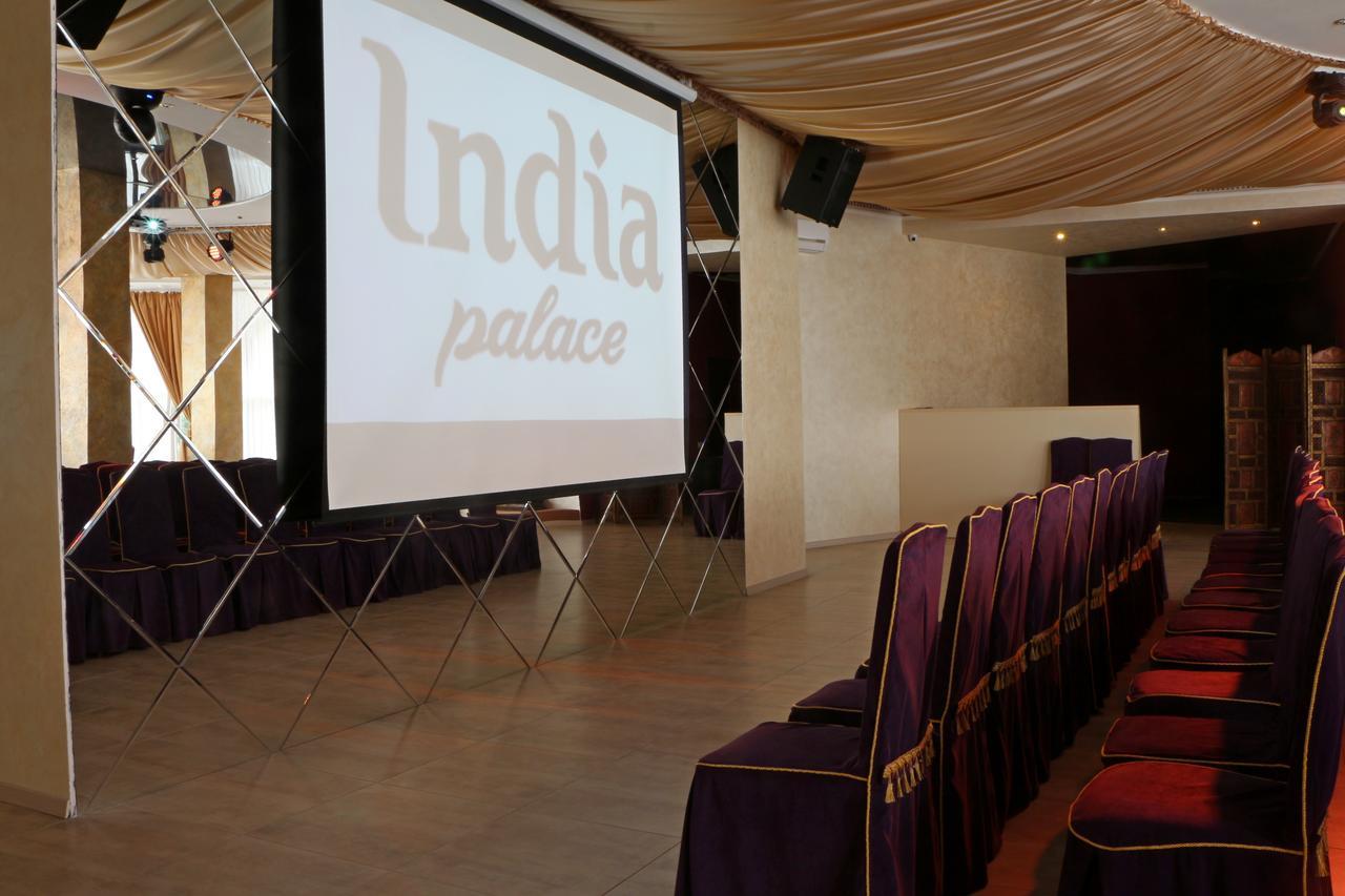 India Palace Hotel Harkiv Dış mekan fotoğraf