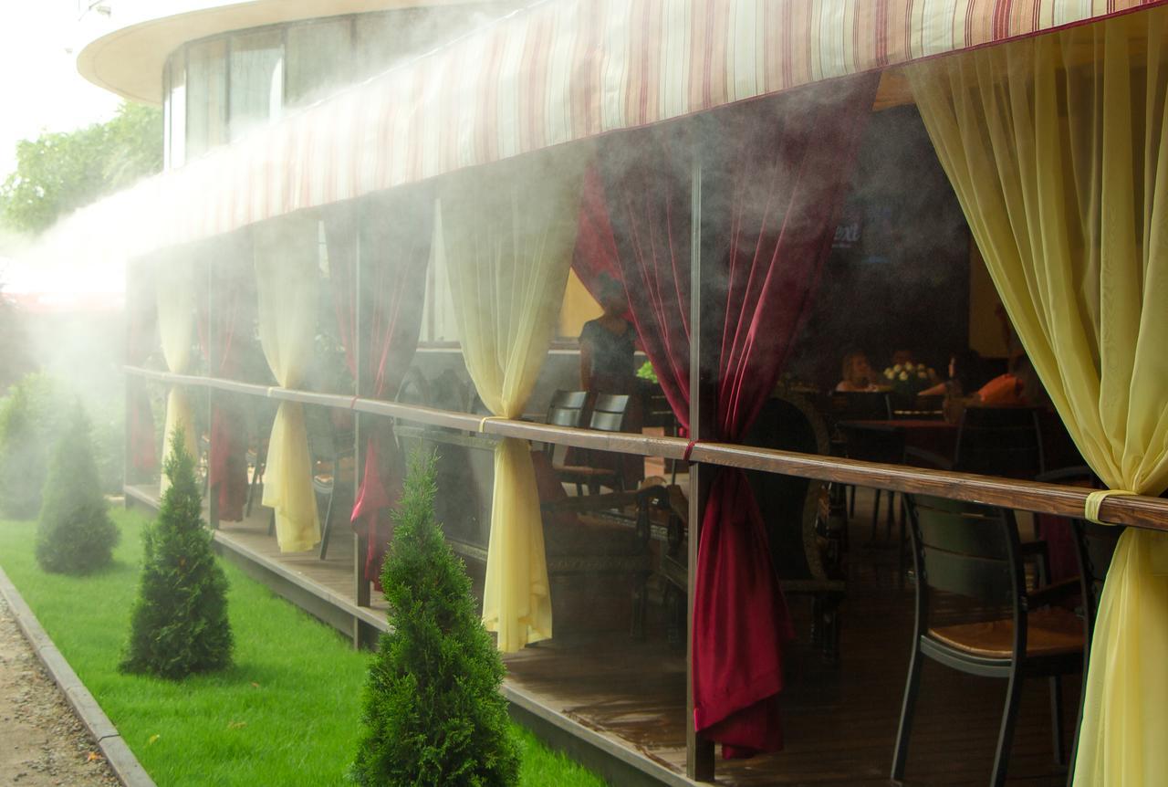 India Palace Hotel Harkiv Dış mekan fotoğraf